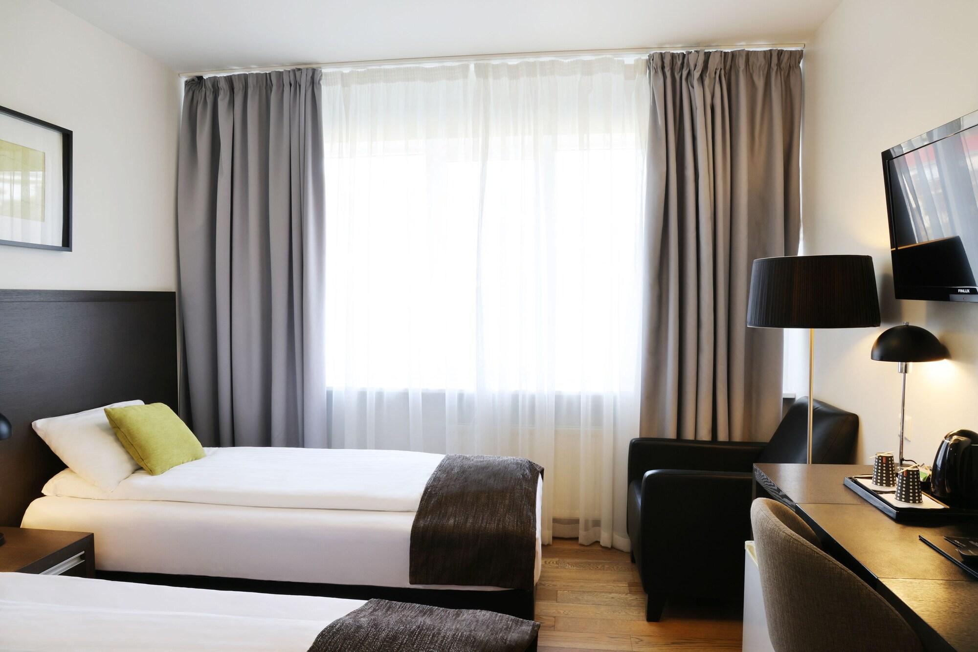 Fosshotel Westfjords Patreksfjordur Екстер'єр фото